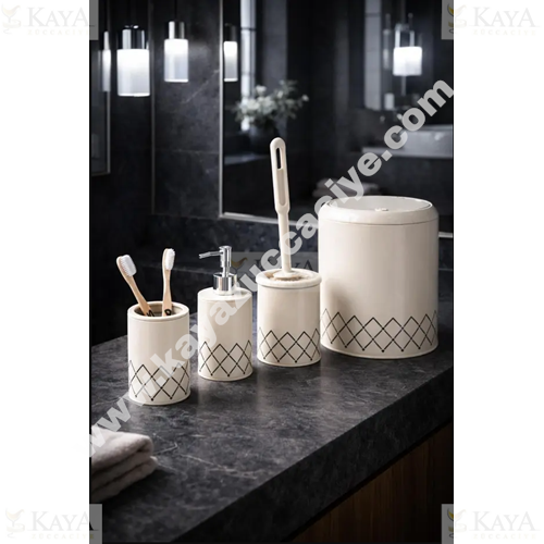 VICHY BANYO SETİ 4 PARÇA METAL KREM 1*4