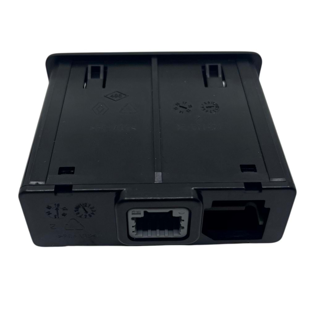MEGANE IV TALİSMAN USB AKSESUAR PRİZİ 280239684R 280237850R