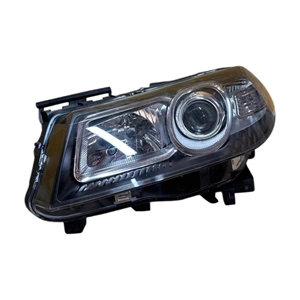 MEGANE II SOL FAR XENON 06-09 ARASI (SAĞDAN DİREKSİYONLU ARAÇLAR İÇİN)
