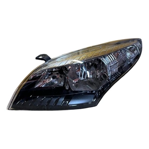 MEGANE III MERCEKSİZ SOL FAR ÜST KROM ALT SİYAH