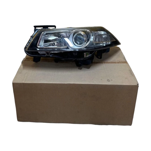 MEGANE II SOL FAR XENON 06-09 ARASI (SAĞDAN DİREKSİYONLU ARAÇLAR İÇİN)